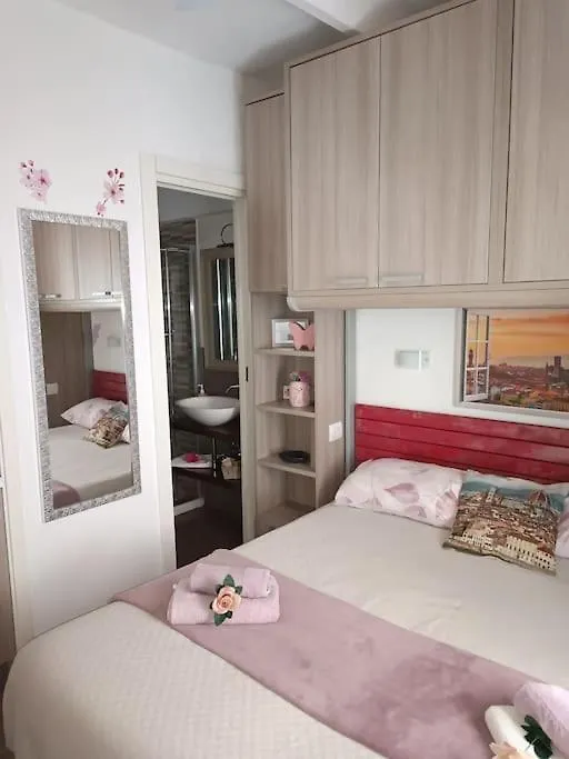 The Nest Near Santa Croce Apartment Florence